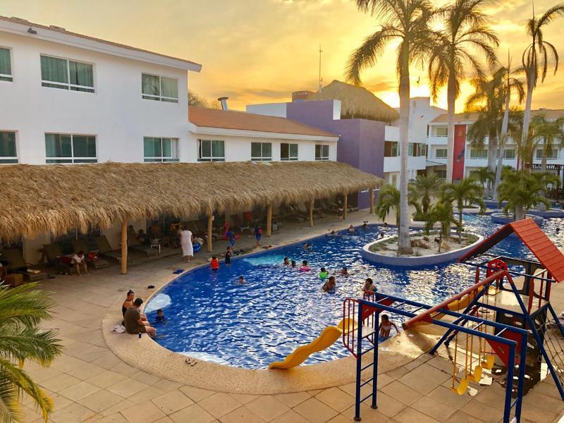 La Isla Huatulco Hotel Kültér fotó
